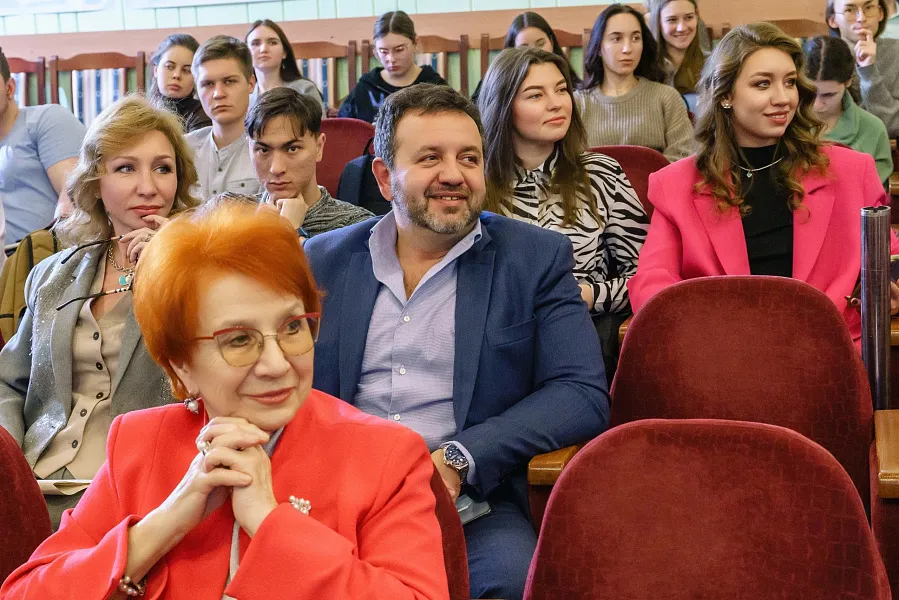 ТвГМУ поздравляет с юбилеем Клюеву Лидию Петровну