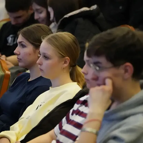 В ТвГМУ стартовала школа наркобезопасного поведения: более 200 первокурсников получили важные знания - фото 4