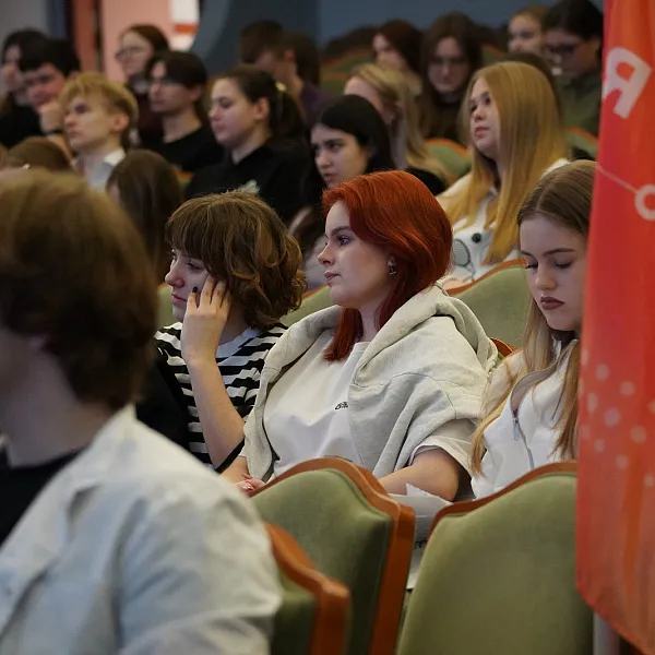 Студенты ТвГМУ встретились с президентом Тверского Дайвинг клуба Вадимом Шестаченко - фото 1