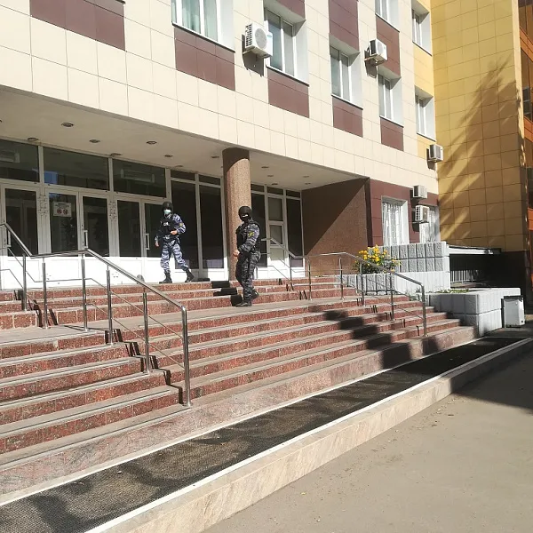 В университете прошли тактико-специальная тренировка и пожарно-тактическое учение по антитеррористической защищенности - фото 3