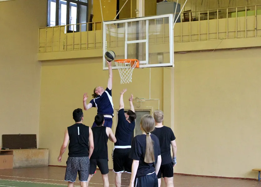 Турнир по баскетболу среди студентов-медиков