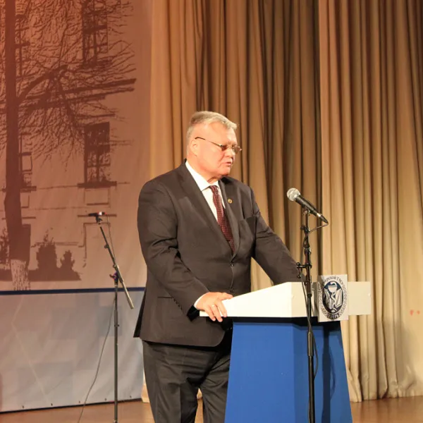 Отчет о проведении всероссийской научно-практической конференции, приуроченной к 70-летию кафедры микробиологии и вирусологии с курсом иммунологии и 75-летию профессора В.М. Червинца - фото 1