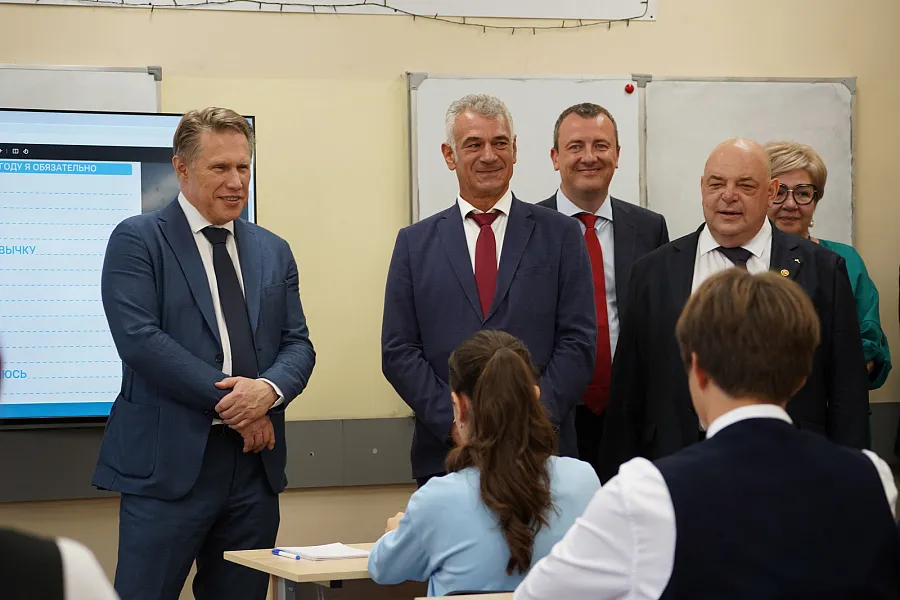 Министр здравоохранения РФ М. А. Мурашко посетил Тверской медуниверситет 
