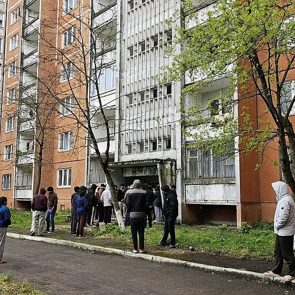29 апреля в Общежитии №3 была проведена тактико-специальная тренировка по действиям в случае угрозы совершения террористического акта с обнаружением «взрывоопасного предмета» в здании - фото 8