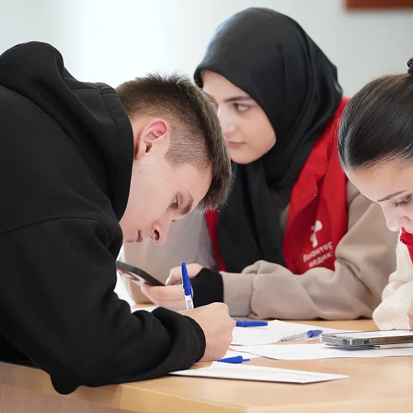 102 студента Тверского медуниверситета вступили в регистр доноров костного мозга в рамках проекта «Огонь жизни» - фото 7