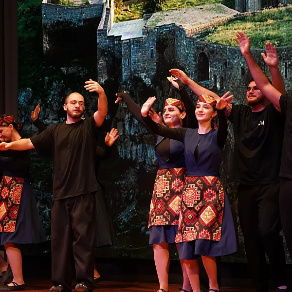 В Тверском медвузе прошел новогодний фестиваль национальных культур - фото 6