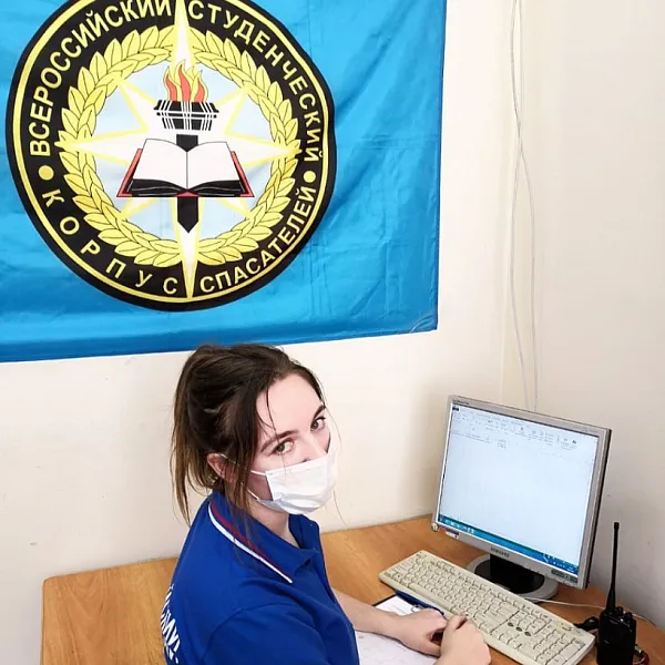 Студенты отряда "Спасатель" включились в деятельность акции "Поможем делом" - фото 3