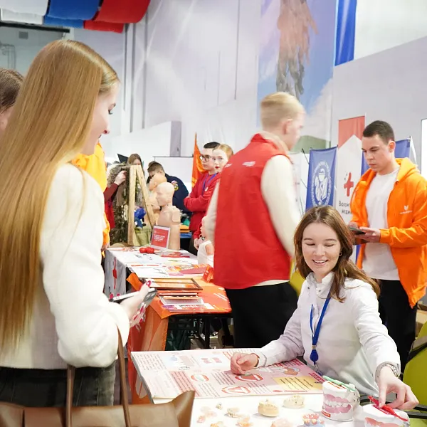 Тверской медуниверситет представил уникальные экспозиции на Форуме тверского студенчества - фото 18