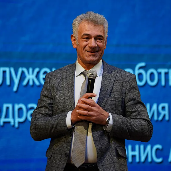 И.о. ректора Тверского медуниверситета прочел уникальную лекцию «Юным медикам» вуза - фото 3