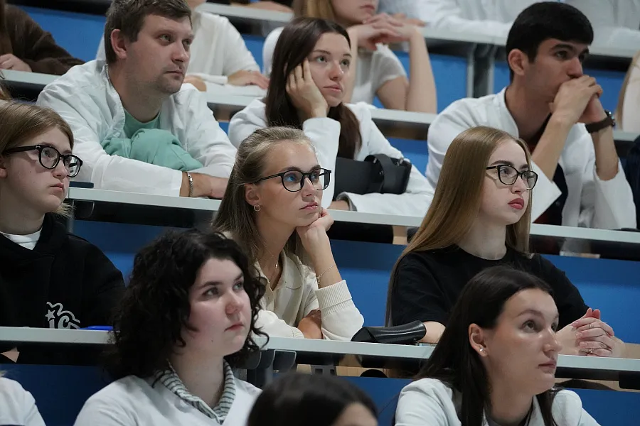 Студенты и сотрудники ТвГМУ заслушали лекцию Министра здравоохранения РФ