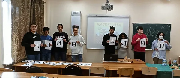 Иностранные слушатели подготовительного отделения ТвГМУ встречают весну Иностранные слушатели подготовительного отделения ТвГМУ встречают весну