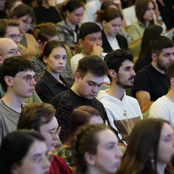 В Тверском медуниверситете прошла лекция д.м.н., профессора, академика РАН Кулакова Анатолия Алексеевича - фото 7