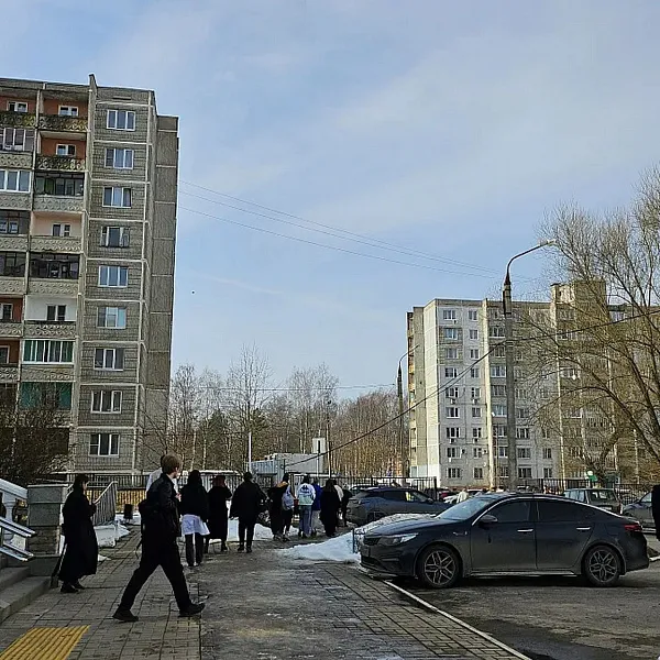 13 марта в Клинике была проведена тактико-специальная тренировка по действиям в случае совершения террористического акта с использованием беспилотных воздушных судов и реализации мероприятий по ликвидации возгорания вследствие падения БпЛА - фото 6