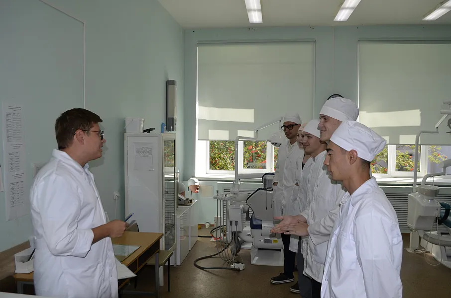 Стоматологическая поликлиника Тверского медуниверситета празднует 70 - летие