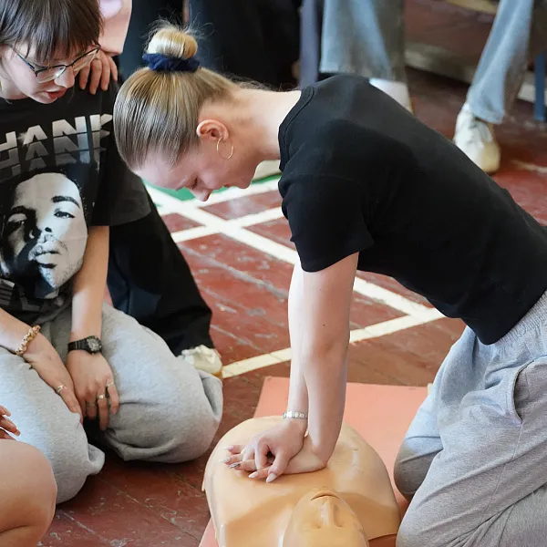 В Тверском медуниверситете прошел квест в честь 25-летия ВСКС  - фото 7