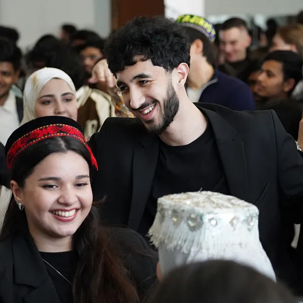 Многонациональное студенческое сообщество Тверского медуниверситета отметило Навруз - фото 5