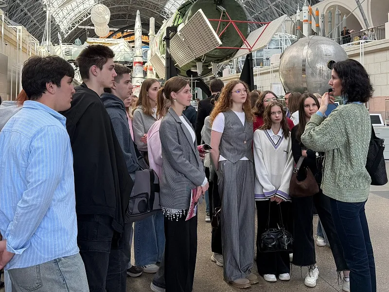 Активисты СПК «Я горжусь» посетили ВДНХ 