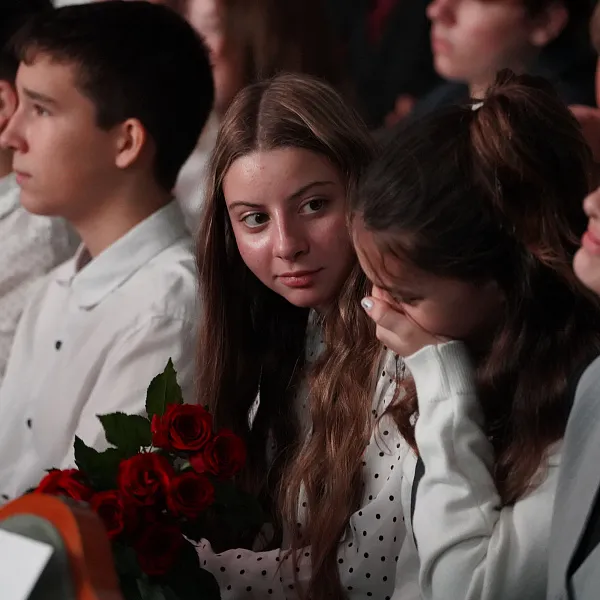 В гимназии ТвГМУ прошла торжественная линейка - фото 9