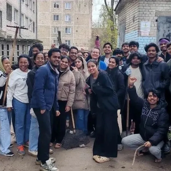 Студенты ТвГМУ приняли участие во Всероссийском субботнике - фото 5