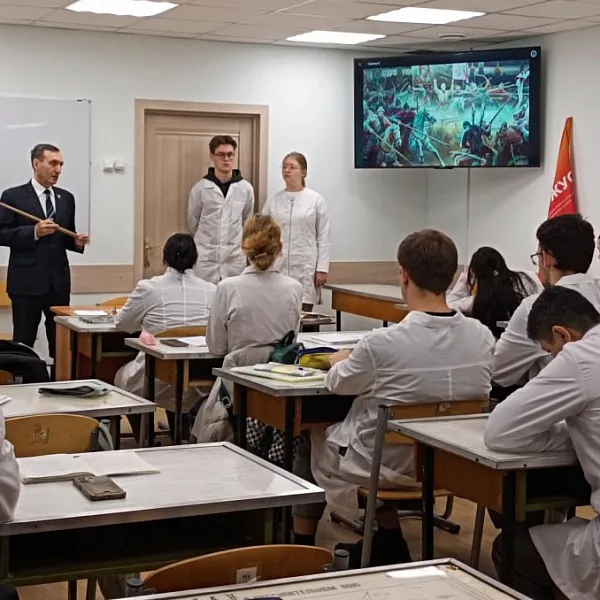 СПК «Я горжусь – Тверской ГМУ» поздравил студентов с Днем народного единства - фото 1