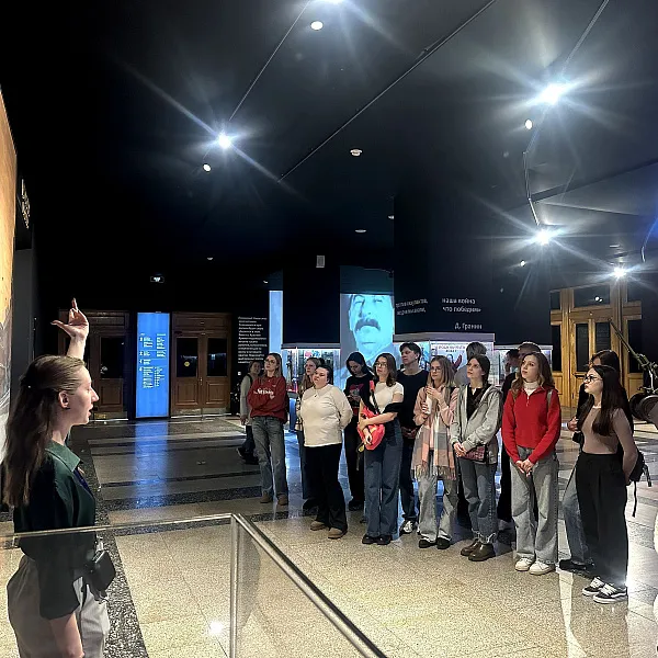 Студенты ТвГМУ посетили Центральный музей Великой Отечественной войны на Поклонной горе - фото 7