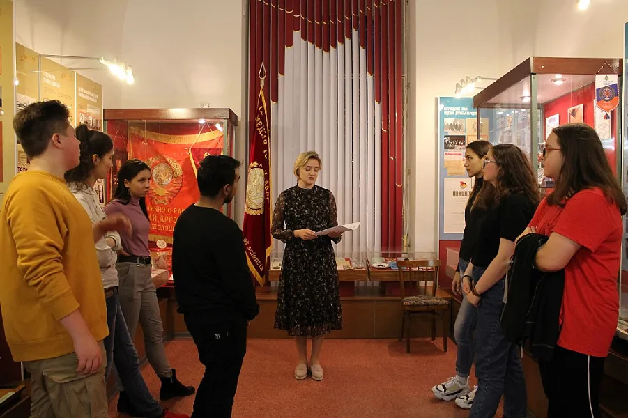 "Красный квест" для первокурсников ТГМУ