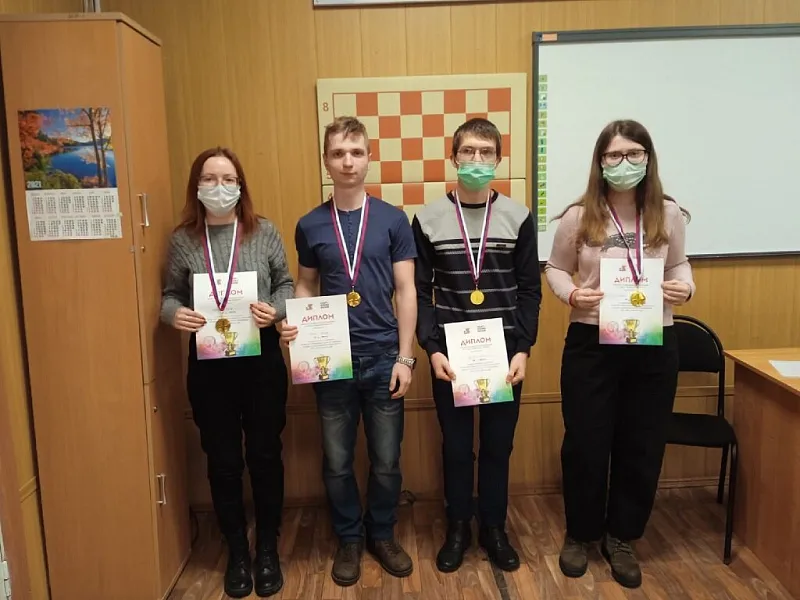 Шахматисты Тверского ГМУ получили первые места в соревнованиях в зачет областной Универсиады-2021-2022 среди вузов
