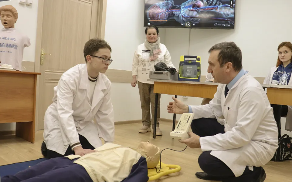 В ТВЕРСКОМ ГМУ ШКОЛЬНИКАМ ПОМОГАЮТ ВЫБРАТЬ ПРОФЕССИЮ