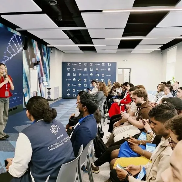 Иностранные студенты ТвГМУ успешно выступили на всероссийском форуме «MEDUNITY RUSSIA» - фото 5