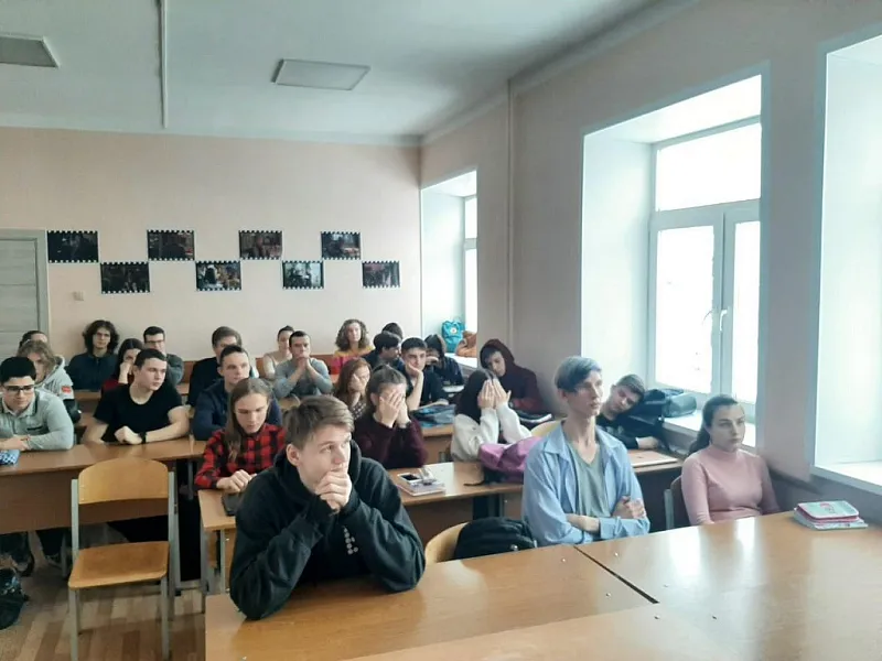 Встреча в Академической гимназии им. П.П. Максимовича Встреча в Академической гимназии им. П.П. Максимовича