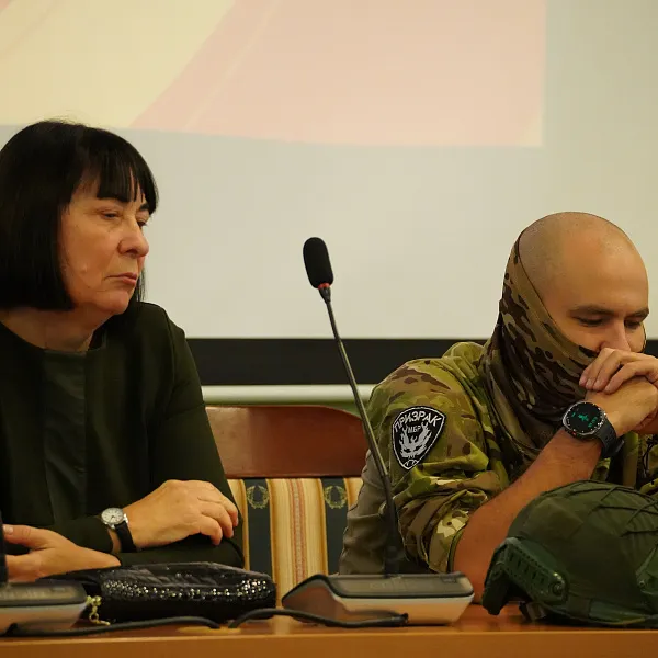 В Тверском медуниверситете прошла встреча с бойцами и волонтерами СВО - фото 1