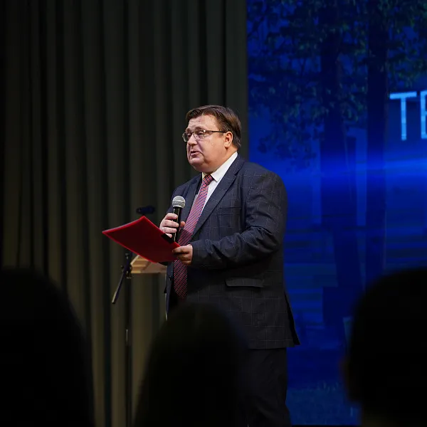 И.о. ректора Тверского медуниверситета прочел уникальную лекцию «Юным медикам» вуза - фото 12