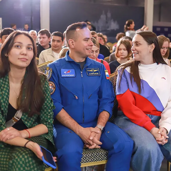 Встреча с Космонавтом - фото 1