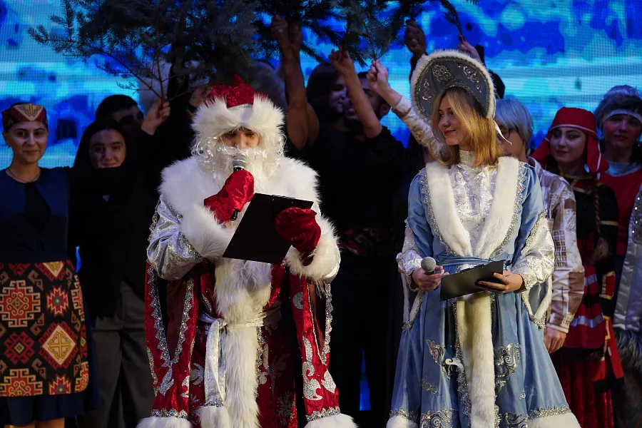 В Тверском медвузе прошел новогодний фестиваль национальных культур