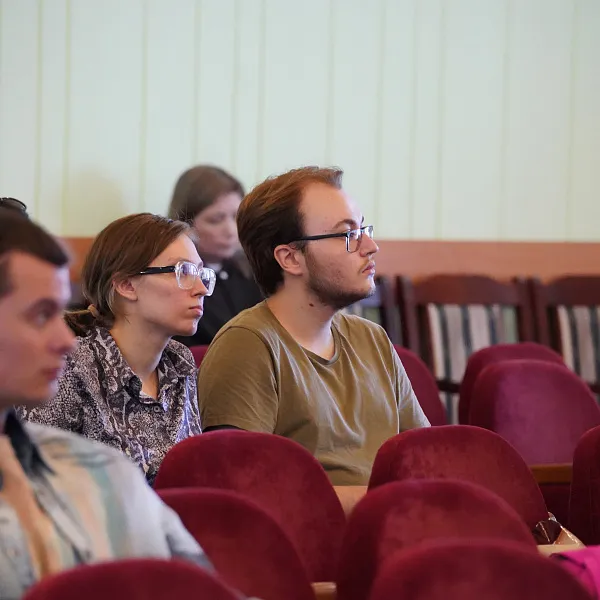 Руководство ТвГМУ встретилось с молодыми университетскими семьями - фото 1