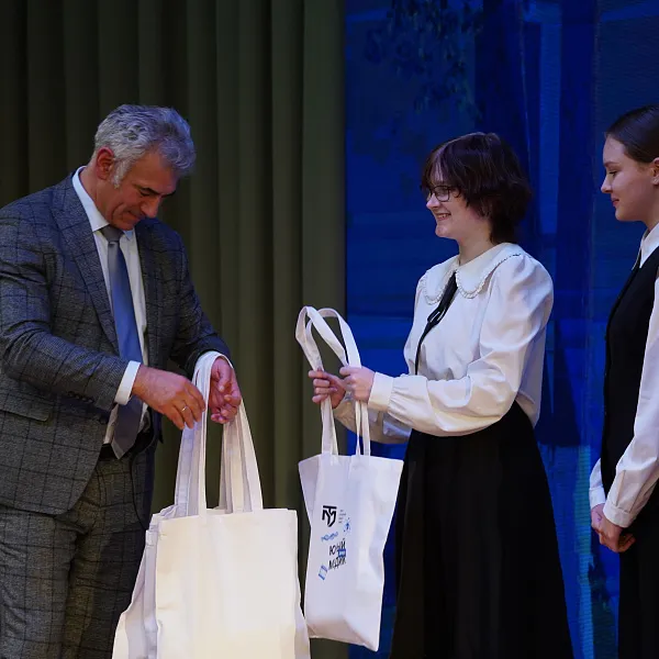 И.о. ректора Тверского медуниверситета прочел уникальную лекцию «Юным медикам» вуза - фото 7