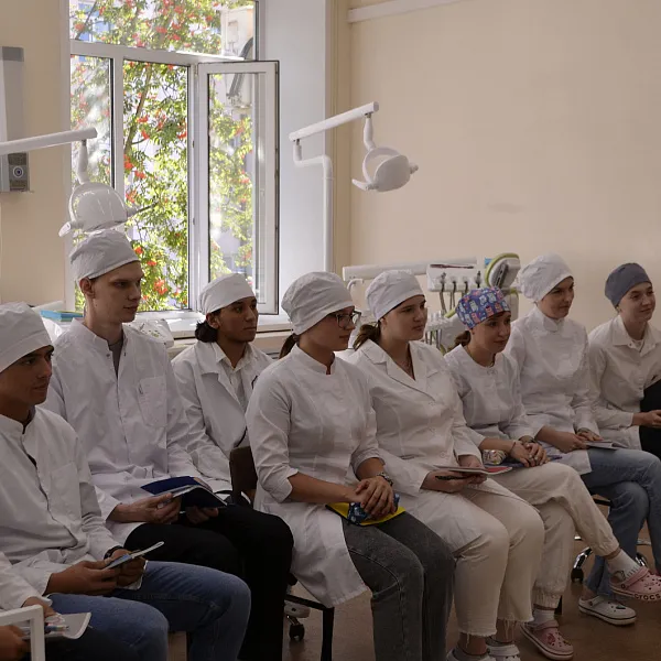 Стоматологическая поликлиника Тверского медуниверситета празднует 70 - летие - фото 1