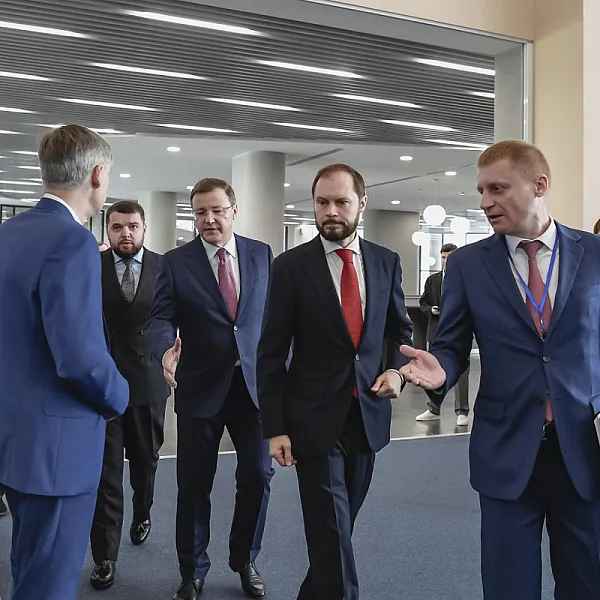 Ректор ТвГМУ Александр Сонис принял участие в региональной миссии ГК «Ростех» в Тверской области - фото 2