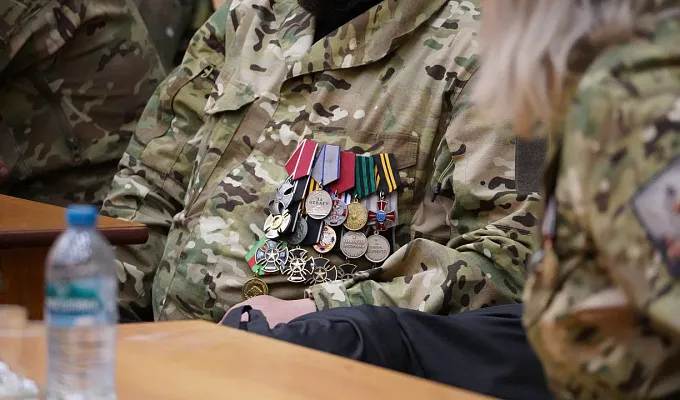 Студенты – медики встретились с бойцами службы эвакуации СВО