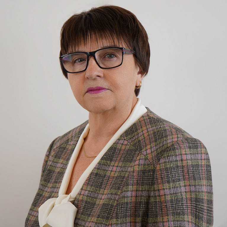 Макарова Ирина Илларионовна