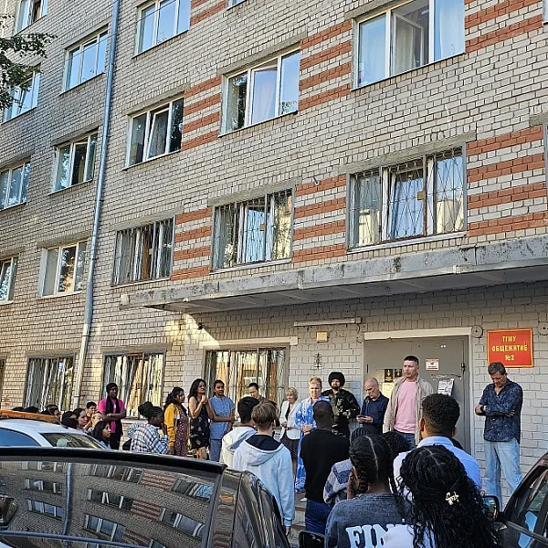 10 сентября в Общежитии №2 была проведена тактико-специальная тренировка по проверке готовности персонала к действиям при угрозе совершения террористического акта с использованием беспилотных воздушных судов - фото 2