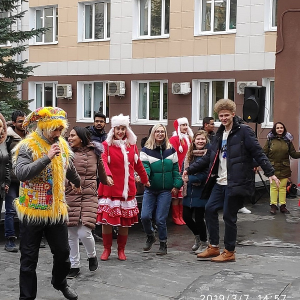 7 марта в Тверском ГМУ состоялось празднование традиционного русского праздника Широкая масленица - фото 8