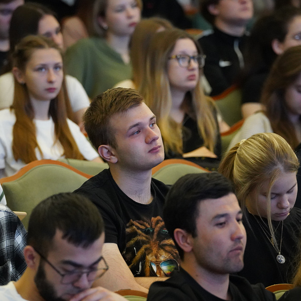 В Тверском медуниверситете прошла лекция д.м.н., профессора, академика РАН Кулакова Анатолия Алексеевича - фото 8