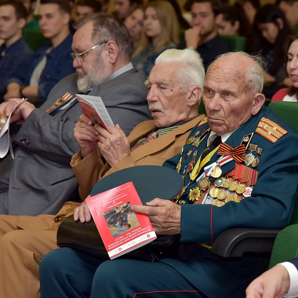 XV Всероссийская конференция с международным участием «Исторический опыт медицины в годы Великой Отечественной войны» - итоги участия - фото 2