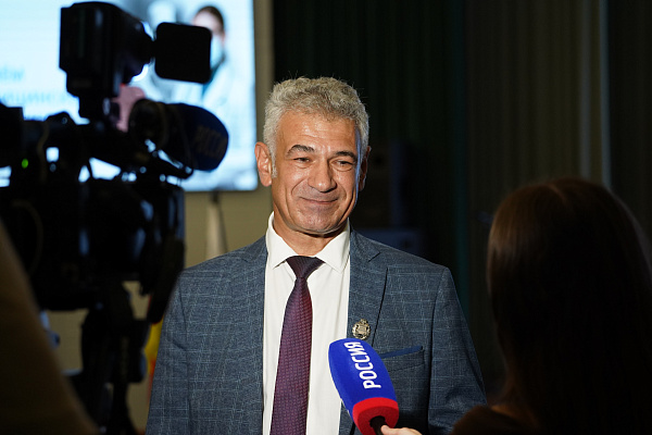 Тверской медуниверситет отметил День медицинского работника 