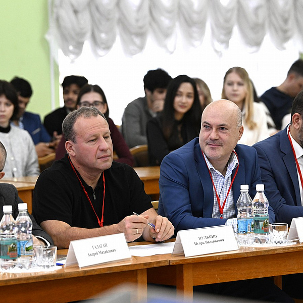 Ректор ТвГМУ Александр Сонис представил вуз на встрече с делегацией Республики Индонезия - фото 2