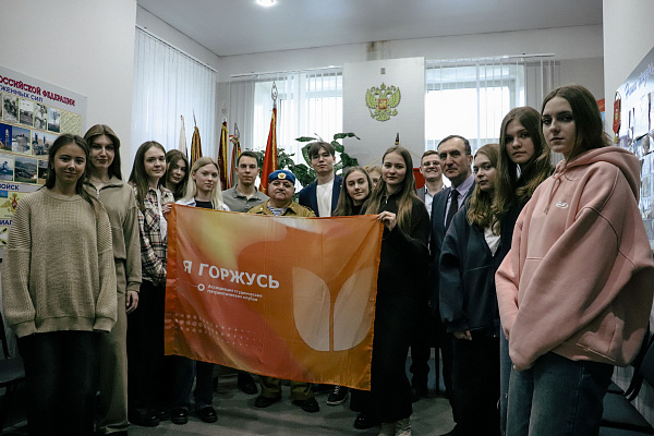 Активисты СПК «Я горжусь – Тверской ГМУ» посетили экспозицию музея о защитниках Отечества «Три войны – такие разные»