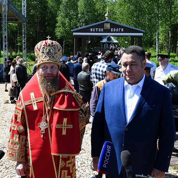 Участие волонтеров в XXI Волжском Крестном ходе - фото 3