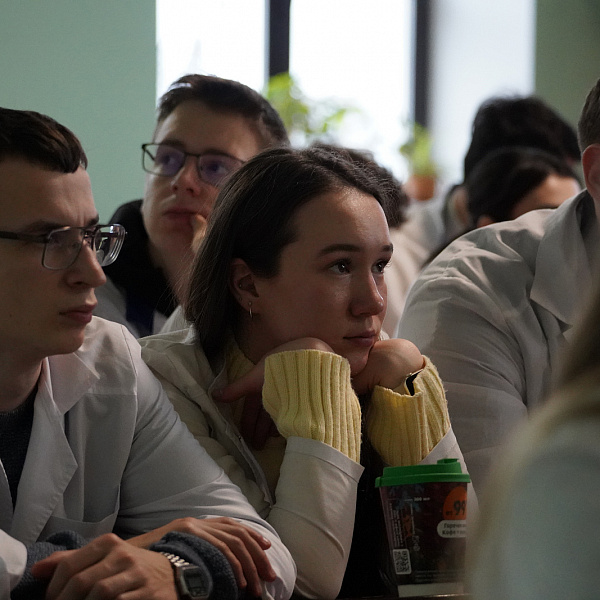 Студенты ТвГМУ встретились с руководством «Союза женщин России» - фото 1