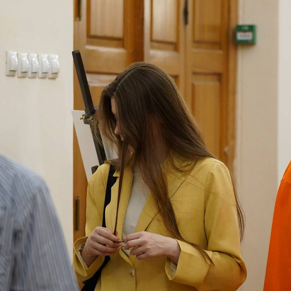 В Тверском медуниверситете открылась уникальная фотовыставка, посвященная работе врачей в зоне СВО  - фото 8